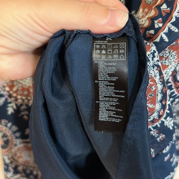 ❤️‍🔥2/$20❤️‍🔥 Patterned Dress Size Medium Forever 21 Dress - Picture 9 of 9